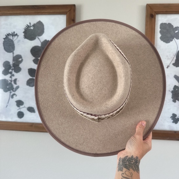 Luna Bloom hand painted hat in the Benny 🌙 - Picture 3 of 5